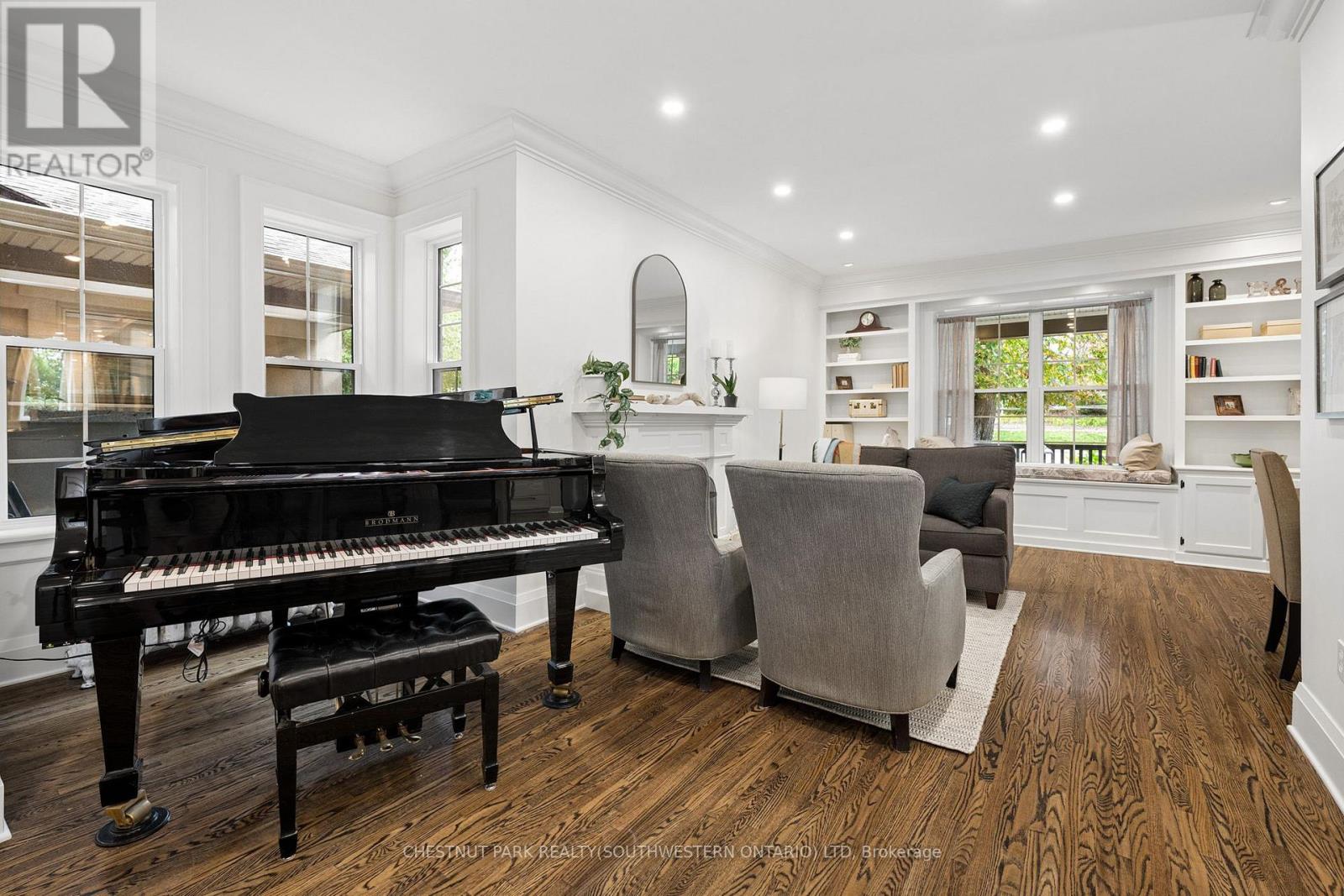 15 PANABAKER STREET - Image 13