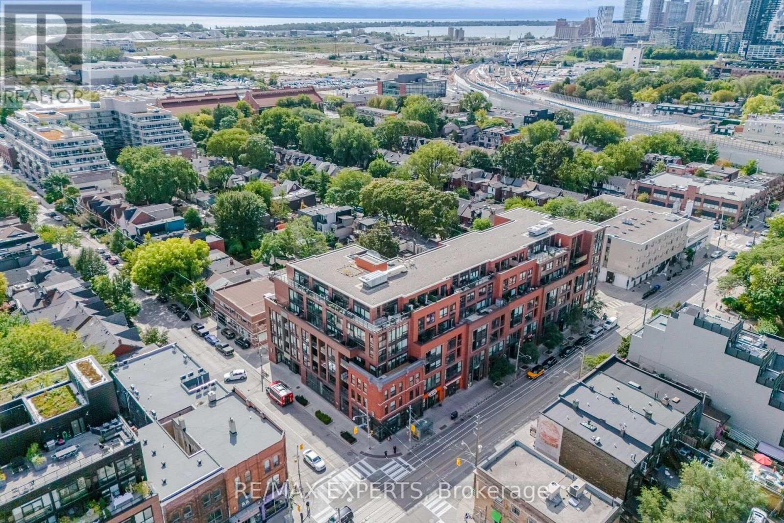 #225 246 LOGAN AVENUE E - 2