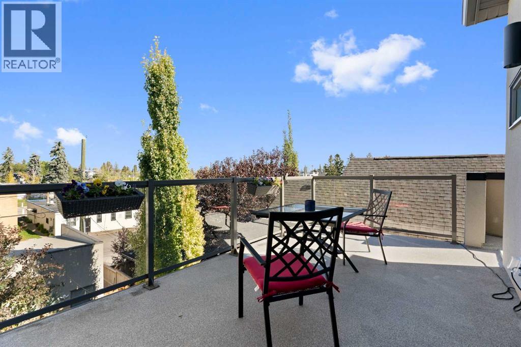 2106 27 Avenue SW - photo 28