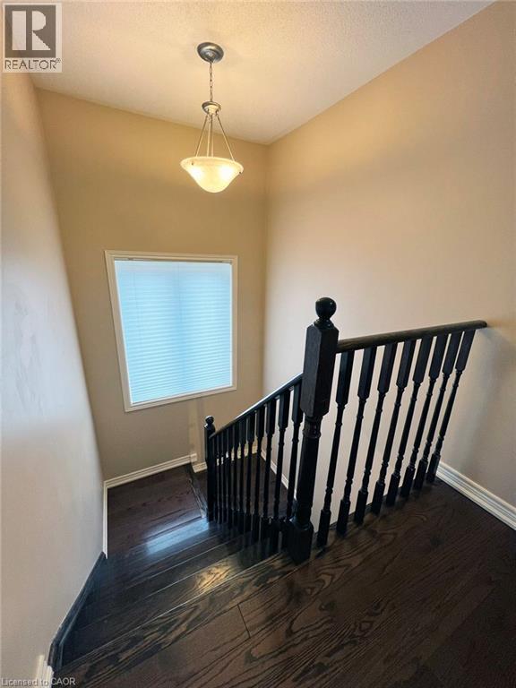 52 WHITTINGTON Drive, Ancaster — photo 8