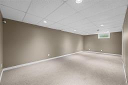 246 4th Street S, Niverville, MB R0A0A2 Photo 27