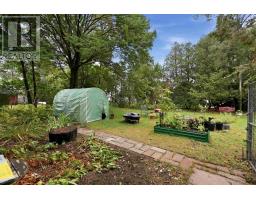 19 Illinois Ave, Sault Ste  Marie, ON P6A4M2 Photo 31