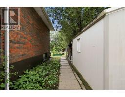 19 Illinois Ave, Sault Ste  Marie, ON P6A4M2 Photo 37