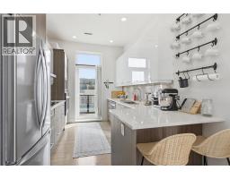 885 University Drive Unit# 411, Kamloops, BC V3C0K2 Photo 12