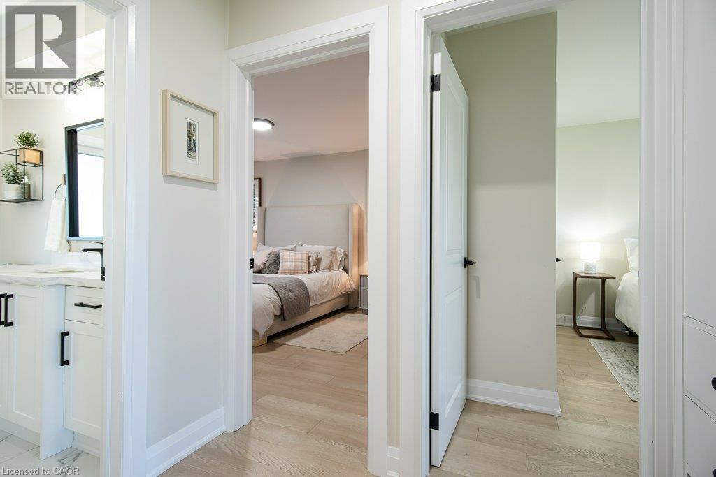 96 WEDGEWOOD Drive - Image 20