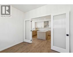 4pc Bathroom - 126 Walgrove Bay Se, Calgary, AB T2X5P1 Photo 12