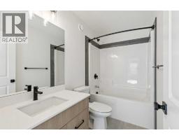 126 Walgrove Bay Se, Calgary, AB T2X5P1 Photo 26