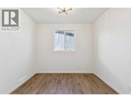 4pc Bathroom - 126 Walgrove Bay Se, Calgary, AB T2X5P1 Photo 11