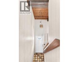 2652 Oakmoor Drive Sw, Calgary, AB T2V4E8 Photo 14