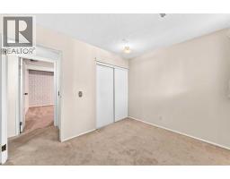 2652 Oakmoor Drive Sw, Calgary, AB T2V4E8 Photo 18