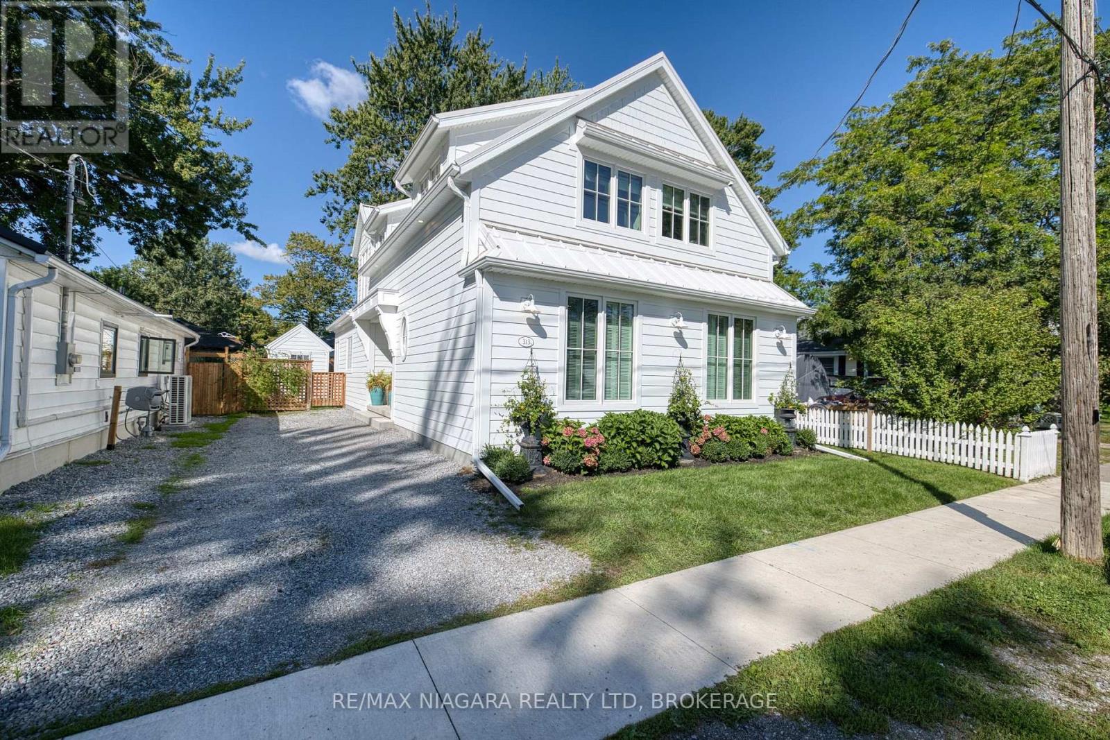 313 BEECHWOOD AVENUE W, Fort Erie (Crystal Beach)
