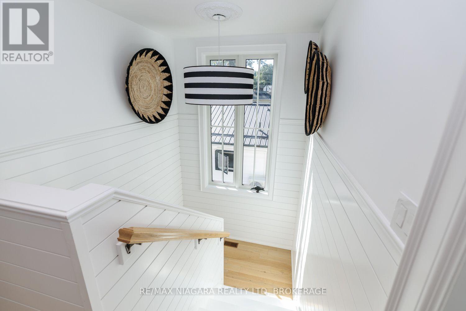 313 BEECHWOOD AVENUE W - Image 26