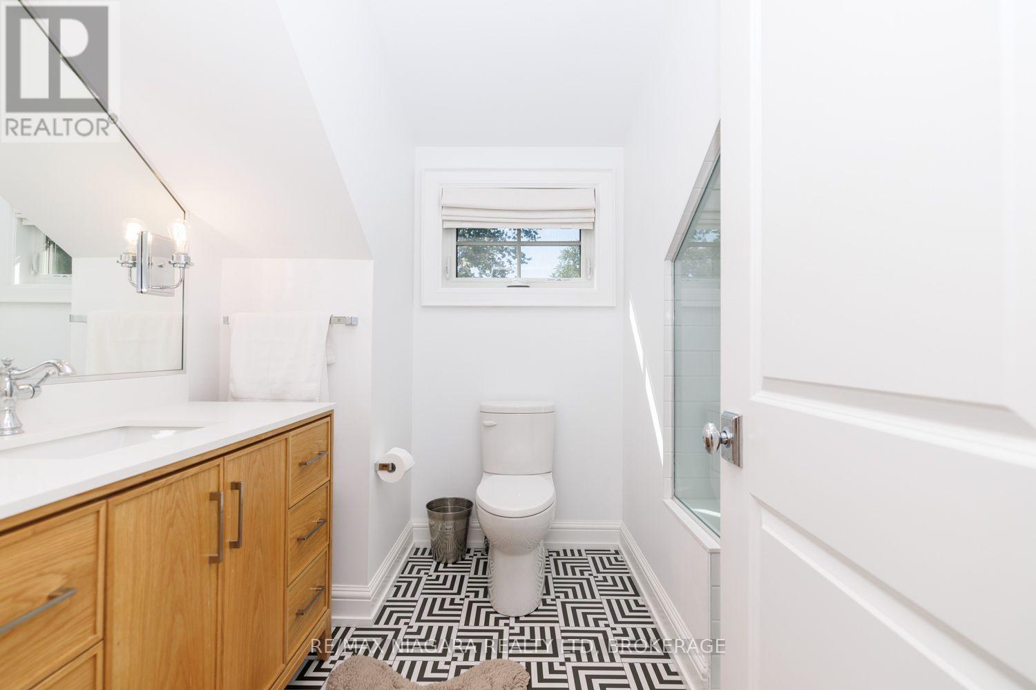 313 BEECHWOOD AVENUE W - Image 31
