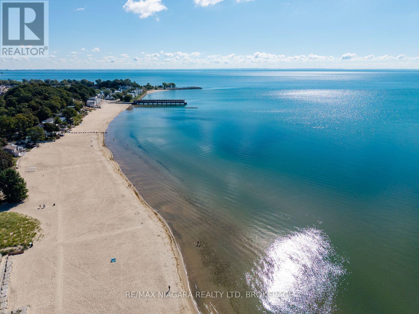 313 BEECHWOOD AVENUE W - 43