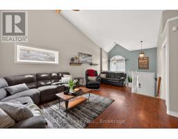 Bedroom - 126 Westland Street, St  Catharines, ON L2S4E2 Photo 10