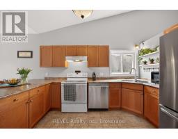 Kitchen - 126 Westland Street, St  Catharines, ON L2S4E2 Photo 14