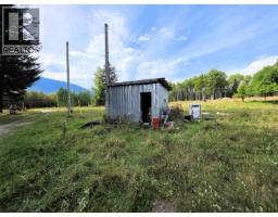 13490 Bunbury Road, Dunster, BC V0J1J0 Photo 6