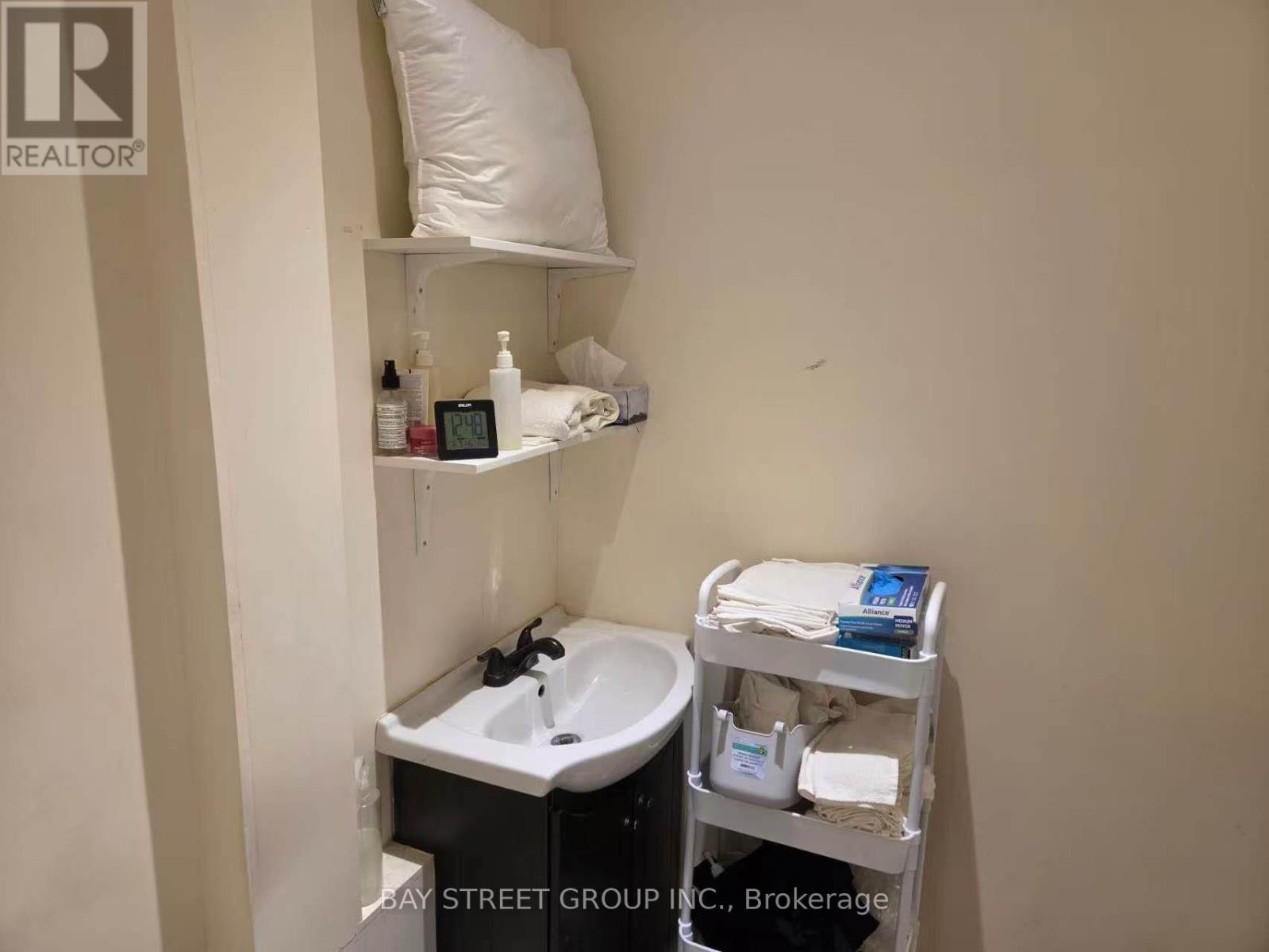 204 - 800 BATHURST STREET, Toronto (Annex) — photo 11