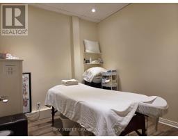204 - 800 Bathurst Street, Toronto, ON M5R3M8 Photo 9
