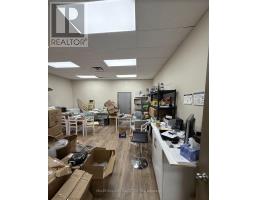 17 King Street W, Oshawa, ON L1H1A1 Photo 10