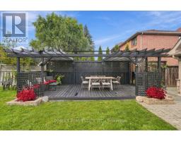 566 Rougemount Drive, Pickering, ON L1W2C2 Photo 36