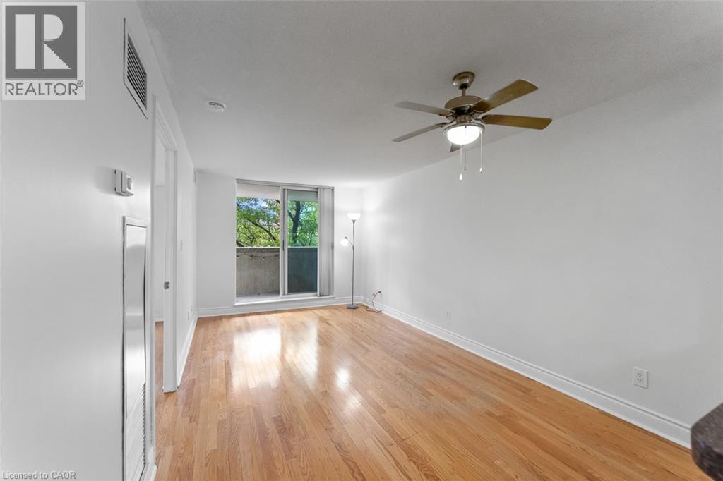 398 EGLINTON Avenue E Unit# 308, Toronto — photo 4