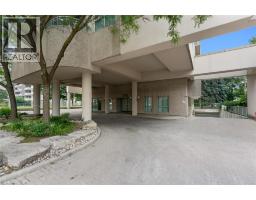 398 Eglinton Avenue E Unit# 308, Toronto, ON M4P3H8 Photo 19