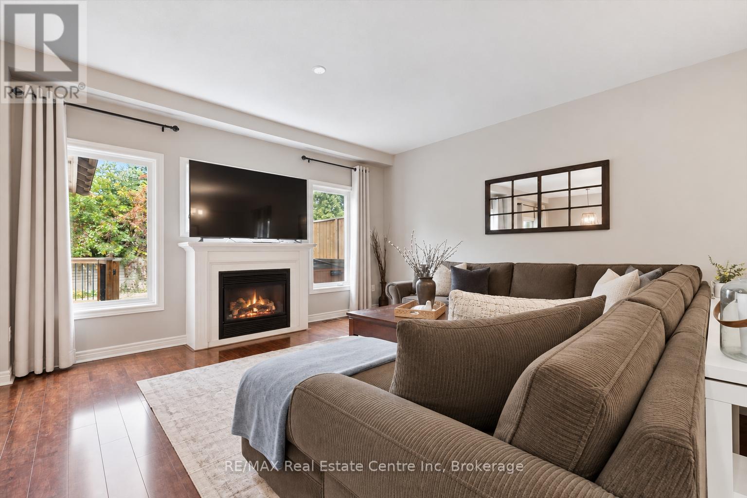 51 SPENCER CRESCENT, Guelph (Pineridge/Westminster Woods) — photo 3