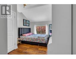 827 Craven Road, Toronto, ON M4L2Z7 Photo 18