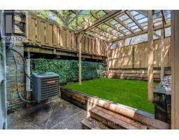 827 Craven Road, Toronto, ON M4L2Z7 Photo 42