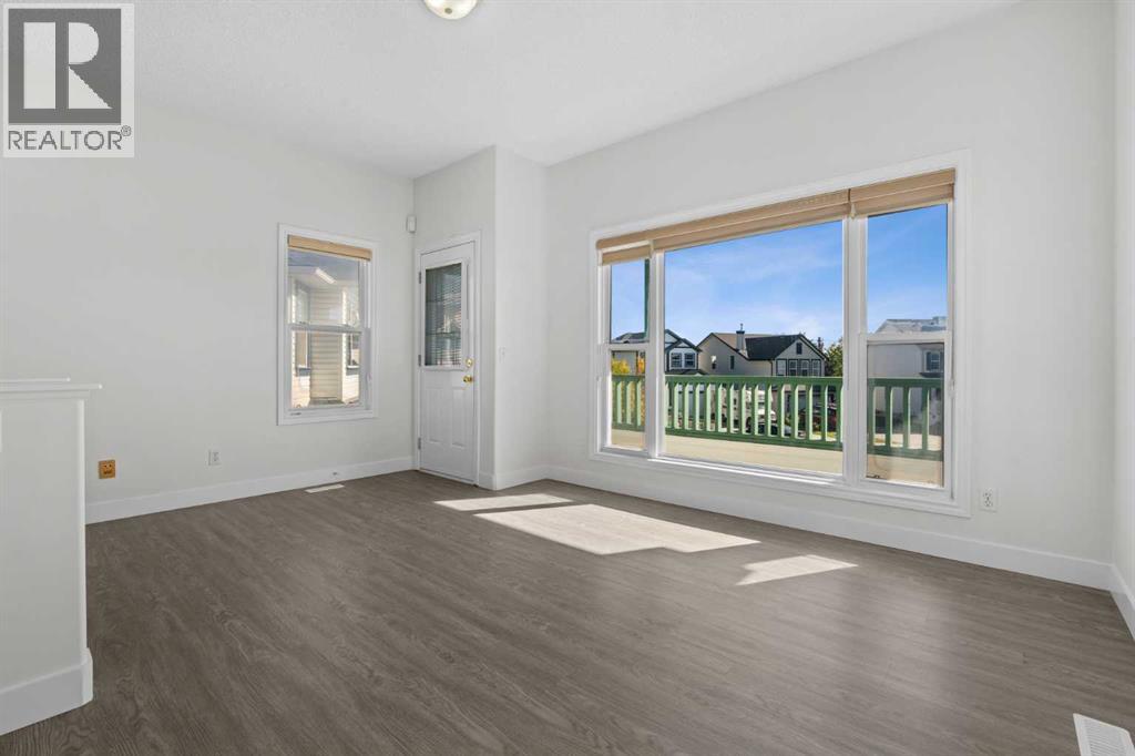 118 Martha's Haven Green NE - 25
