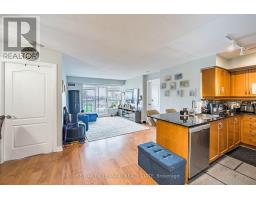 902 - 50 Disera Drive, Vaughan, ON L4J9E9 Photo 11