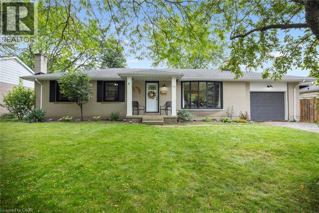 17 BUTLER Drive, St. Thomas, Ontario, N5R4Y9, St. Thomas, Ontario — photo 3 of 5
