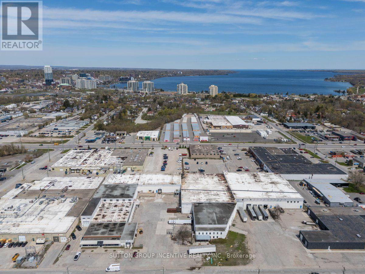 A,B,C,1,2,3 - 25 LORENA STREET, Barrie (400 North) — photo 11