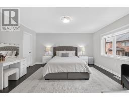 27 Padbury Trail, Brampton, ON L7A4V2 Photo 12