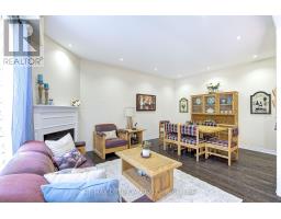 Living room - 274 Buick Boulevard, Brampton, ON L7A4L8 Photo 11