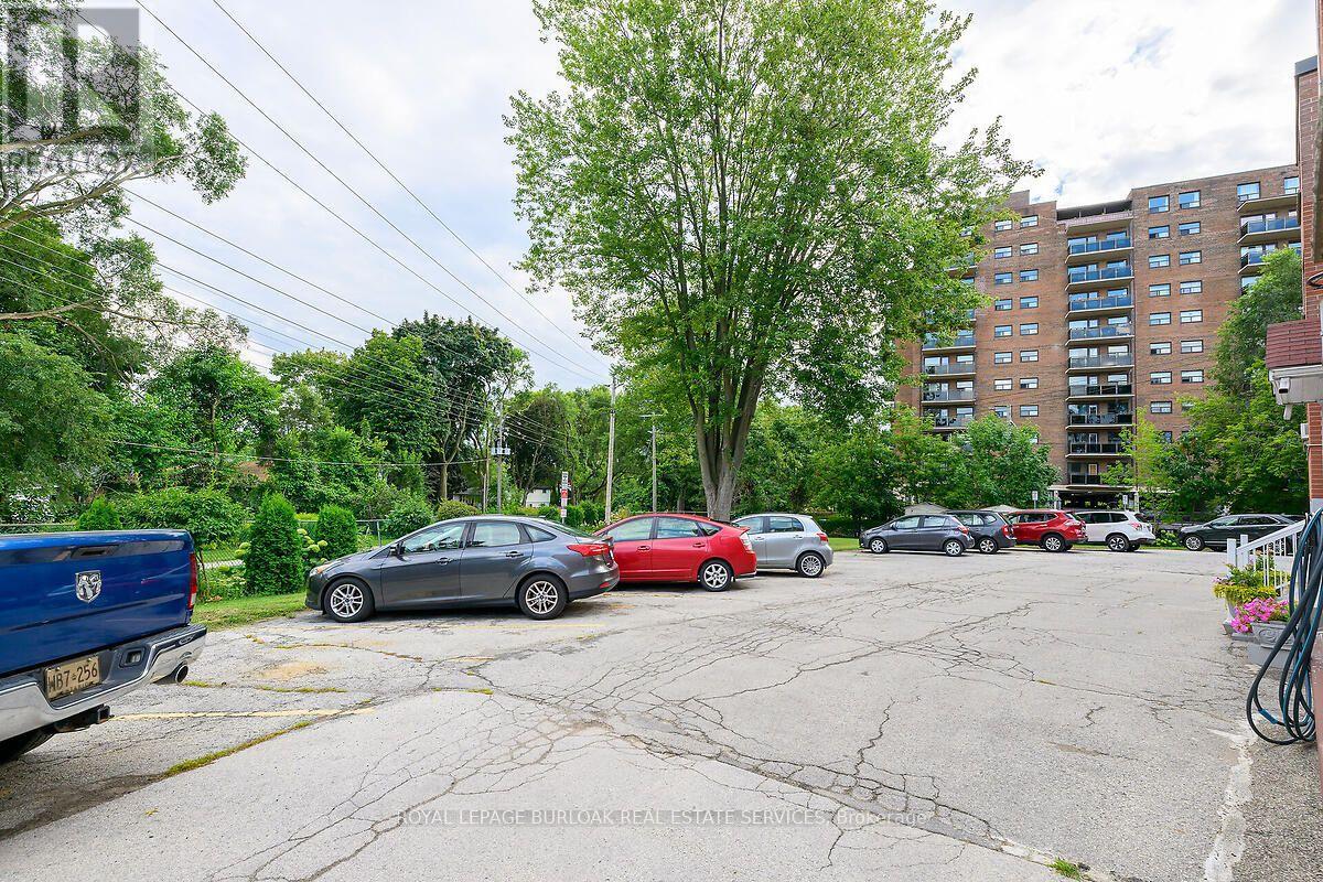 #9 2422 NEW STREET - Image 26
