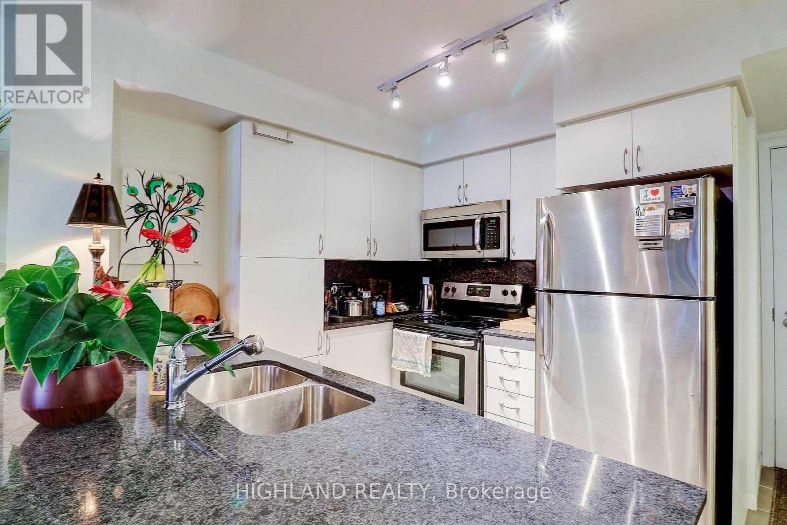 303 - 800 LAWRENCE AVENUE W, Toronto (Yorkdale-Glen Park) — photo 5