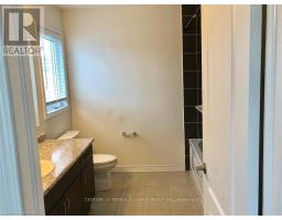 905 Orr Court, Kitchener, ON N2R1R4 Photo 12