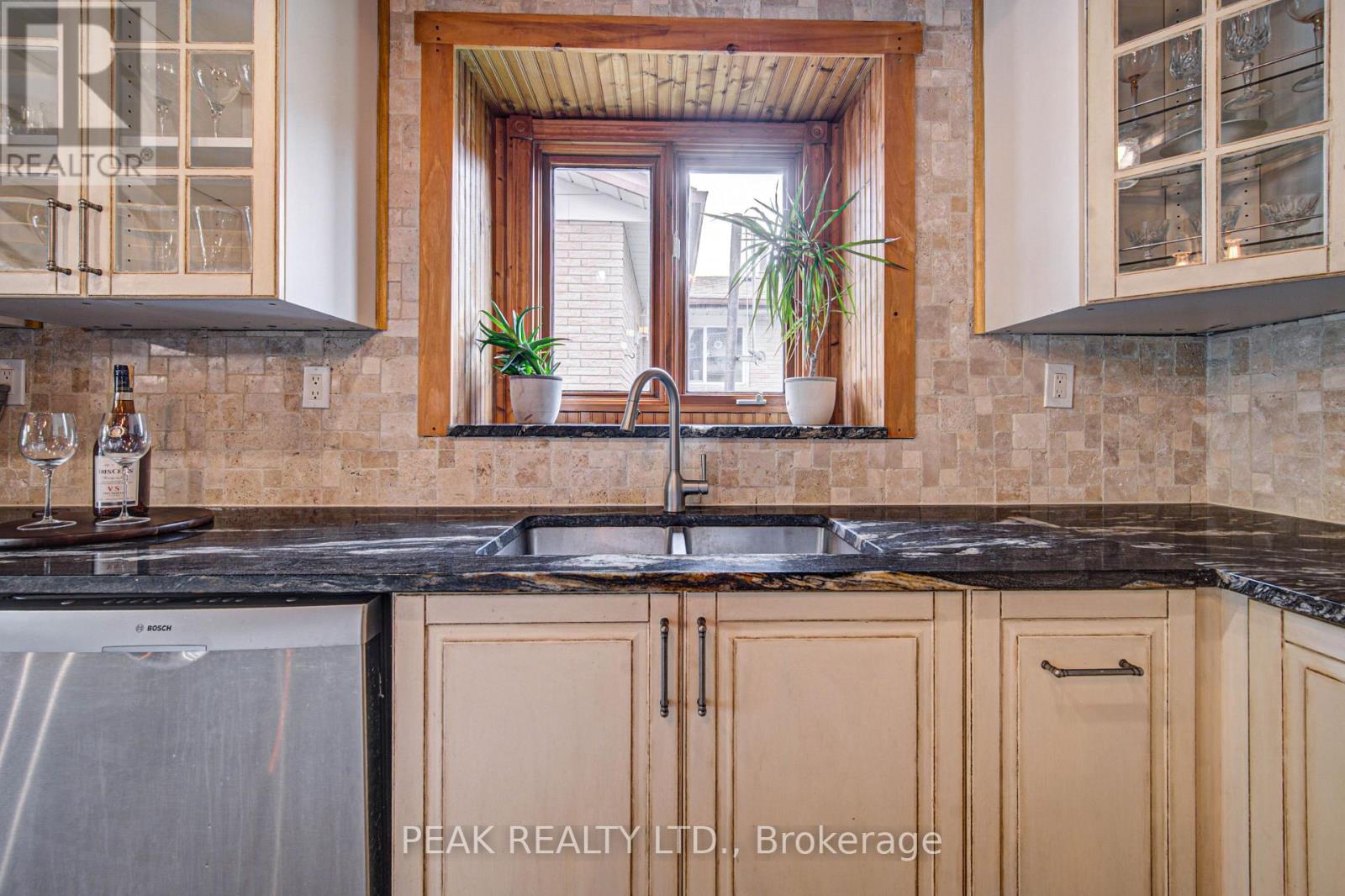 650 PINERIDGE ROAD E, Waterloo — photo 12