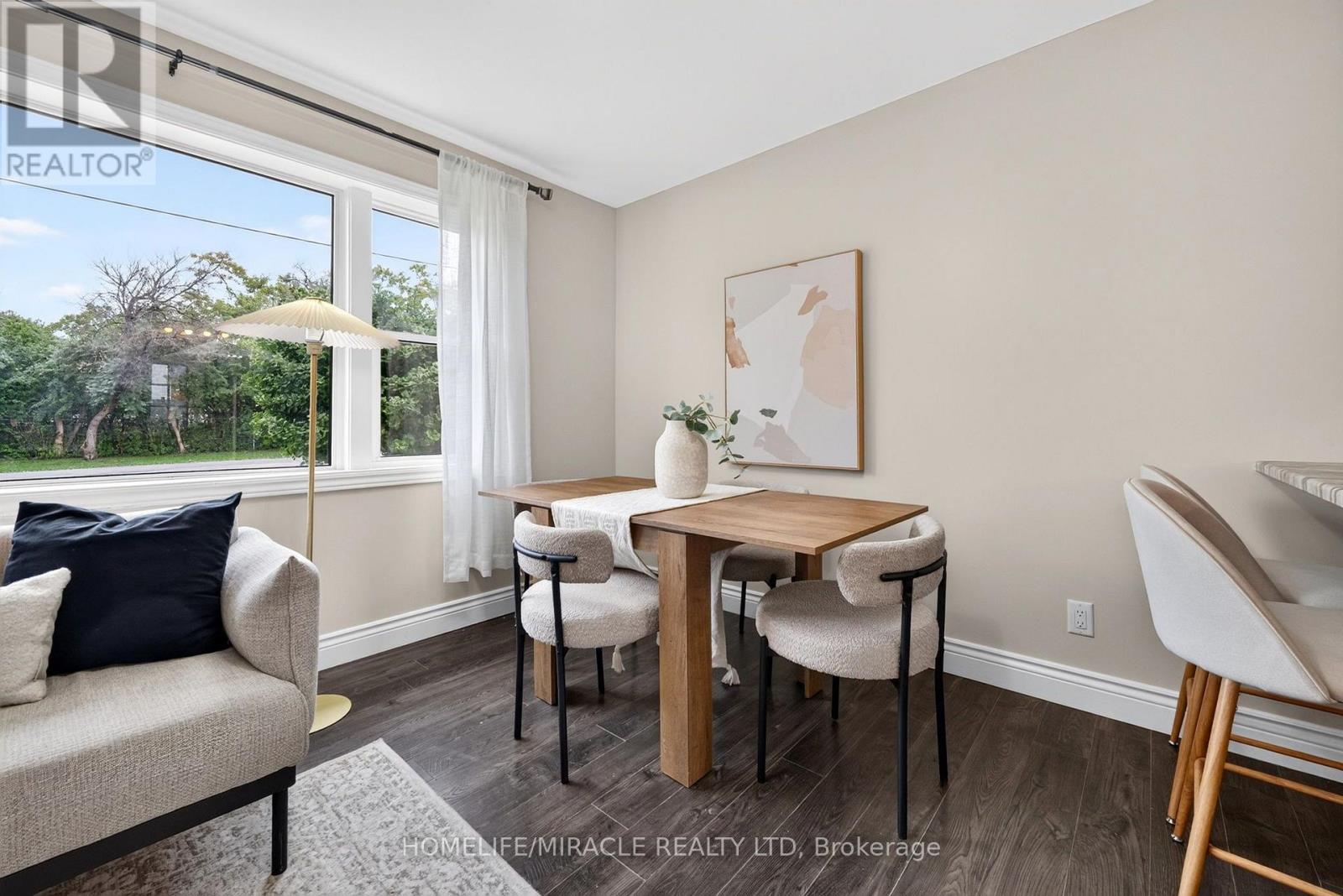 176 AVALON PLACE, Kitchener — photo 5
