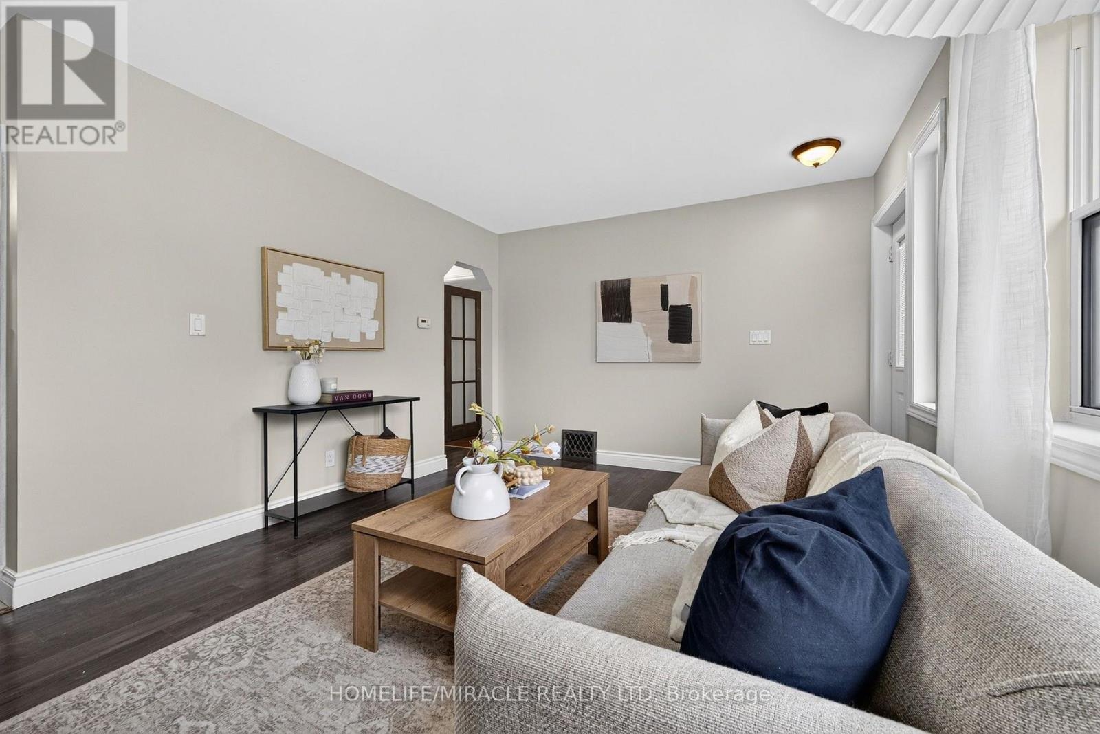 176 AVALON PLACE, Kitchener — photo 8