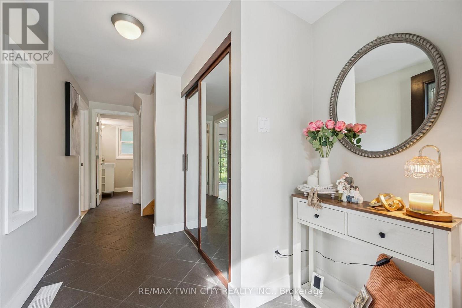 58 BRADLEY DRIVE, Kitchener — photo 5