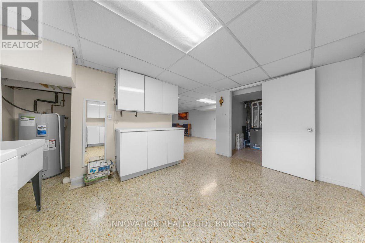 25 BRENT AVENUE - 21
