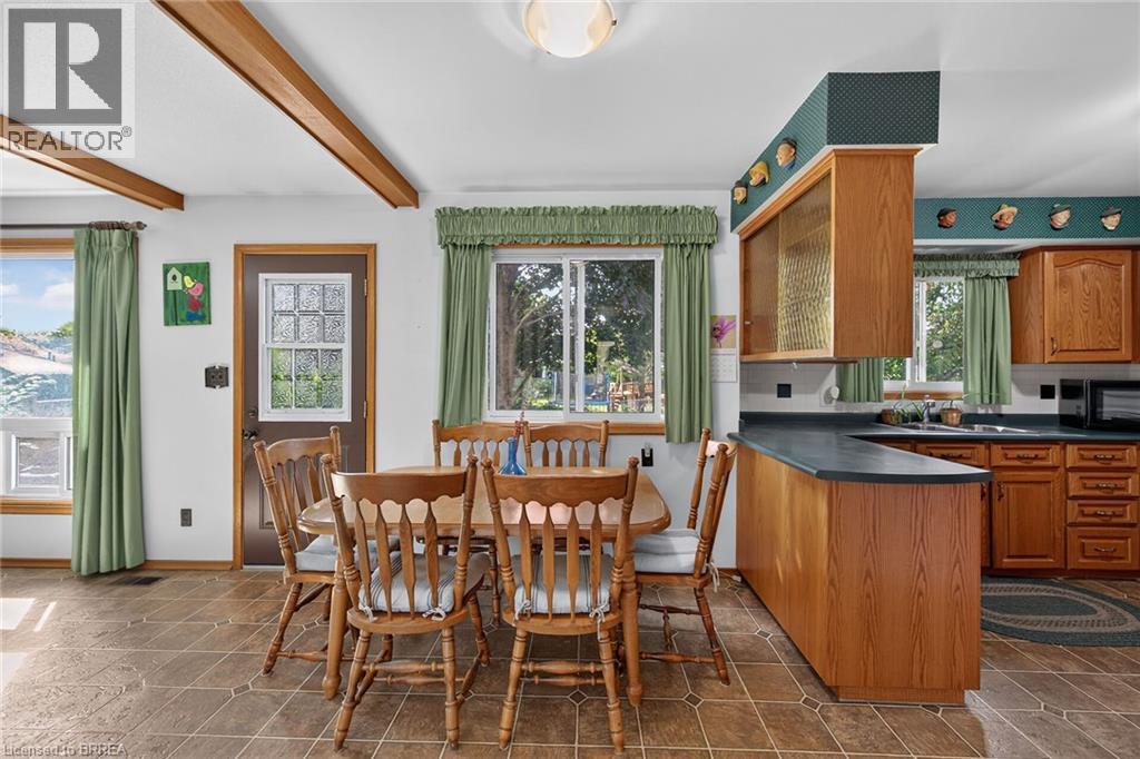5 RATHBUN Place - Image 18