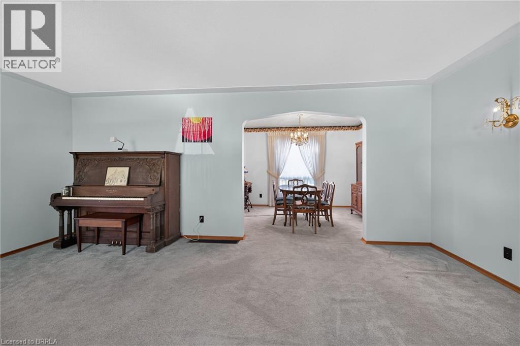 5 RATHBUN Place - 11