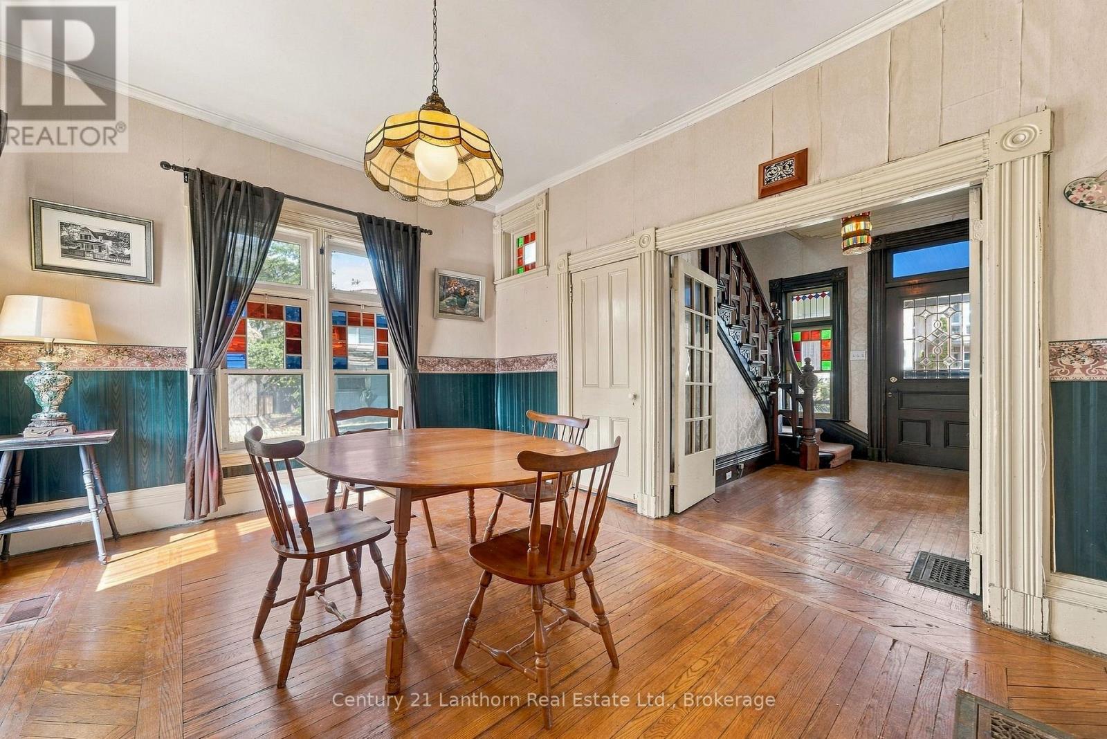 77 QUEEN STREET - 22