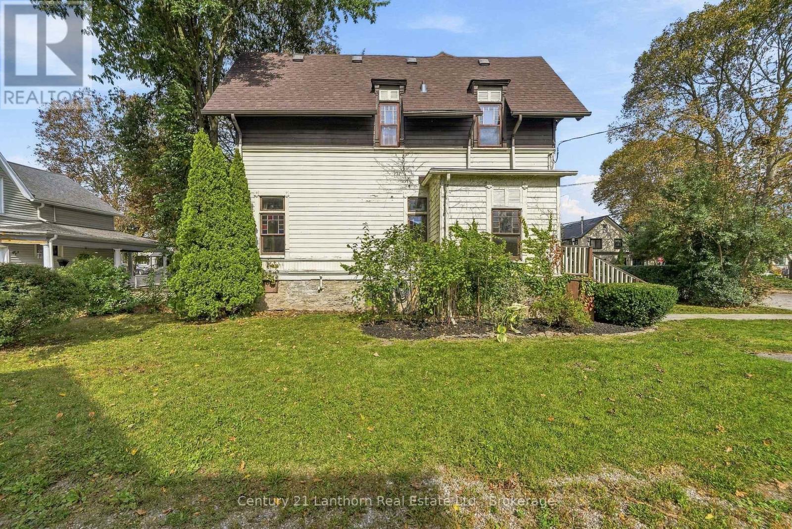 77 QUEEN STREET, Belleville (Belleville Ward) — photo 7