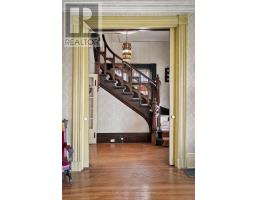 77 Queen Street, Belleville, ON K8N1V1 Photo 18