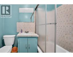 410 Grandview Street W, Moose Jaw, SK S6H5L1 Photo 27